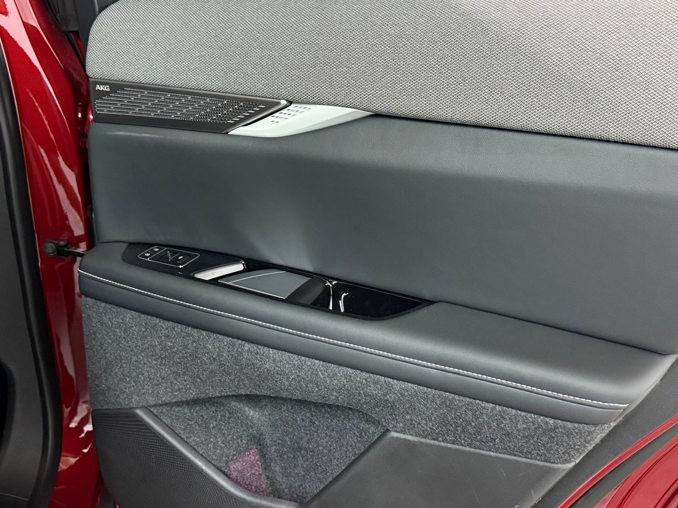 New 2026 Cadillac Optiq Sport 1 image 13