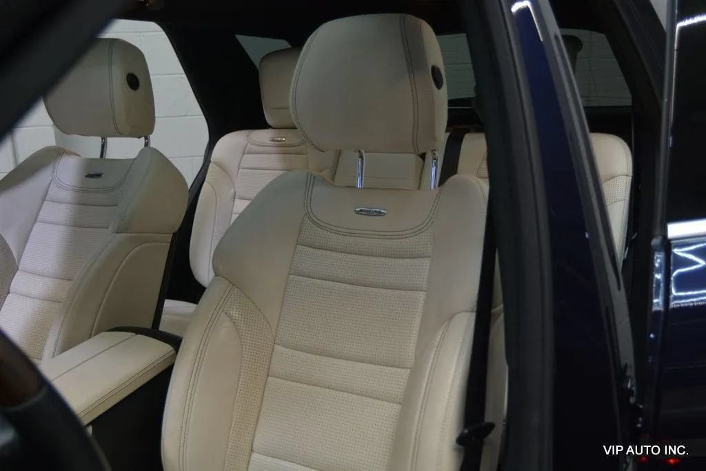 Used 2012 Mercedes-Benz ML 63 AMG 4MATIC image 13