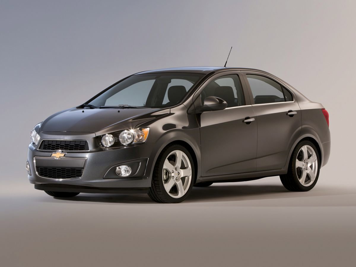 Used 2014 Chevrolet Sonic LT