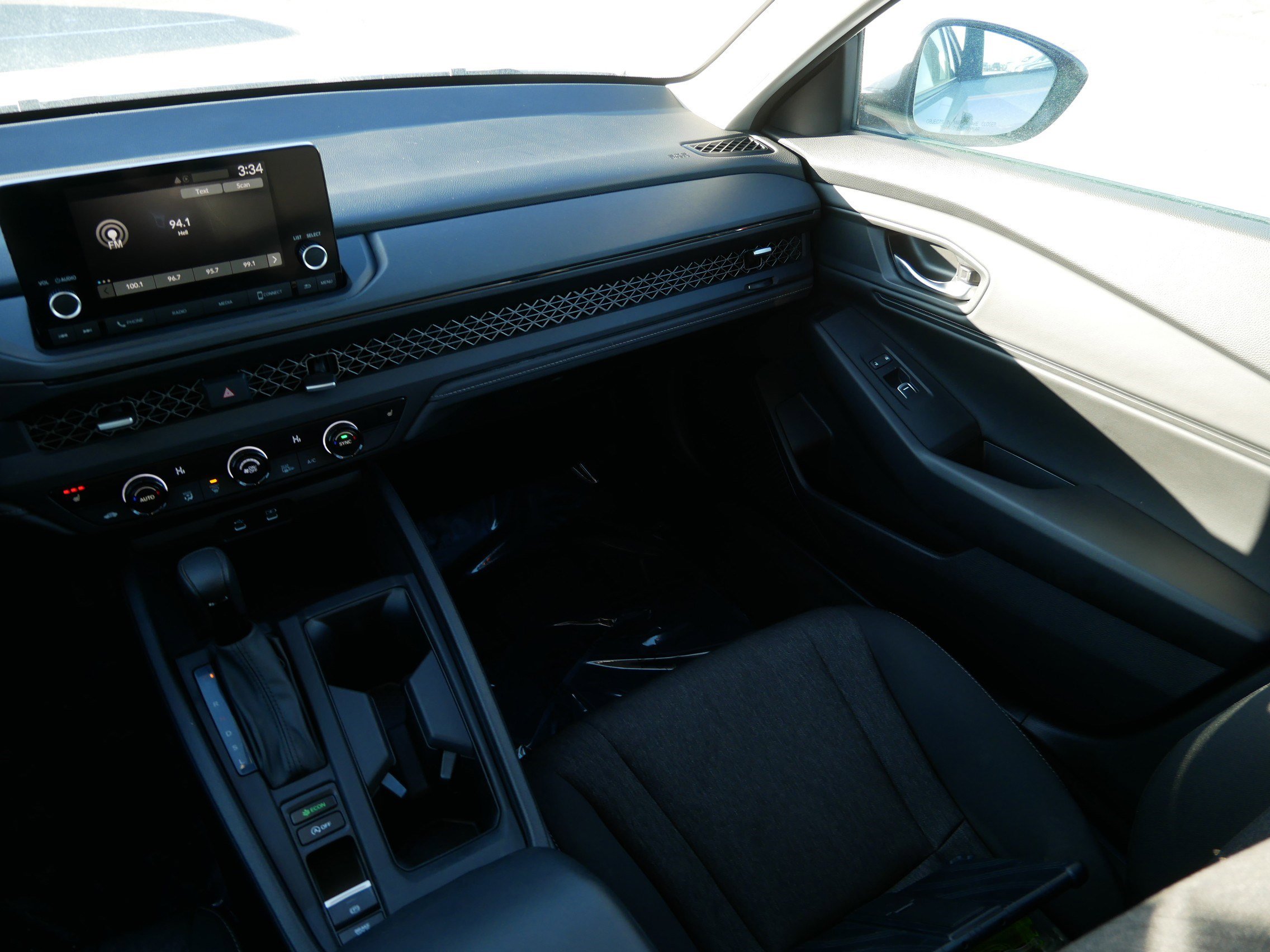 Used 2023 Honda Accord EX image 12