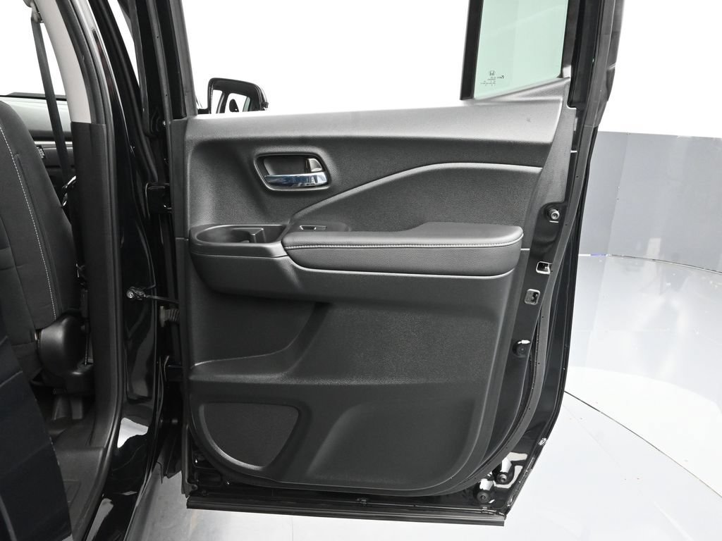 Used 2021 Honda Ridgeline Sport image 22