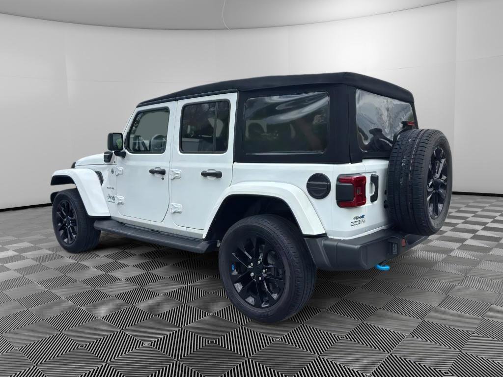 Used 2023 Jeep Wrangler Sahara w/ Cold Weather Group image 3