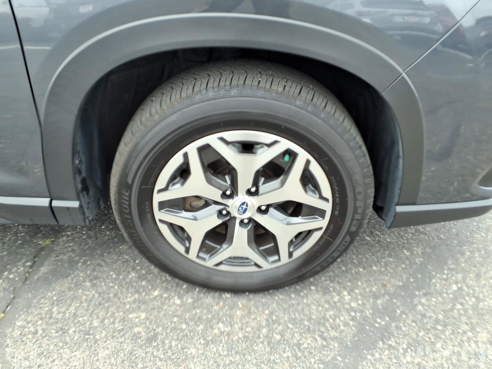 Certified 2022 Subaru Forester Premium AWD/4WD image 7