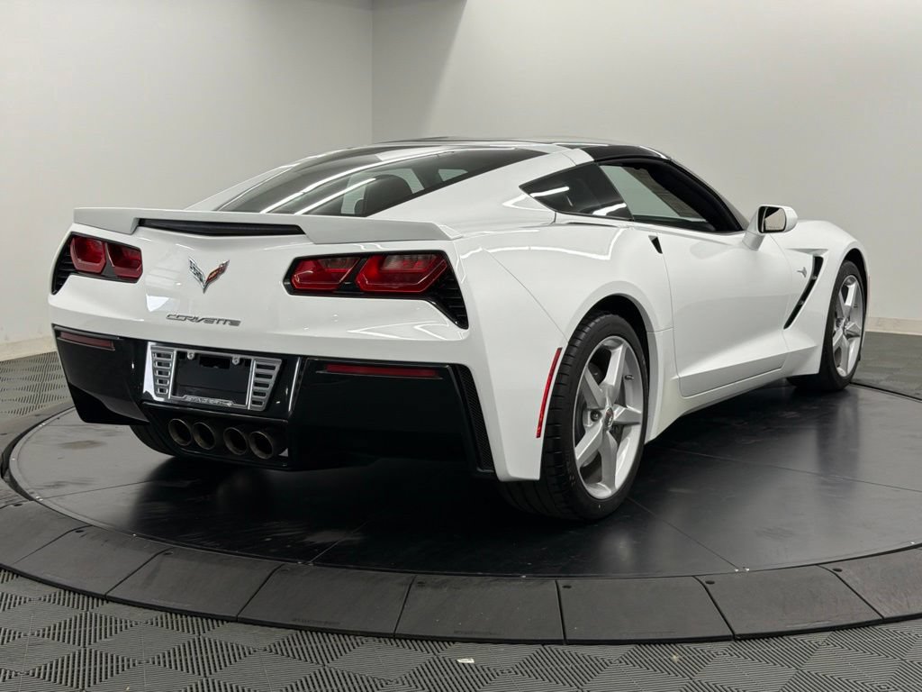 Used 2014 Chevrolet Corvette Stingray Coupe w/ 2LT Preferred Equipment Group RWD image 10