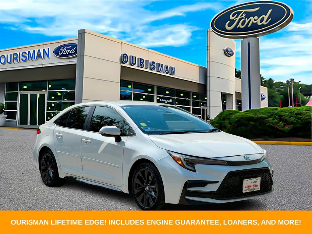 Used 2023 Toyota Corolla SE FWD image 1