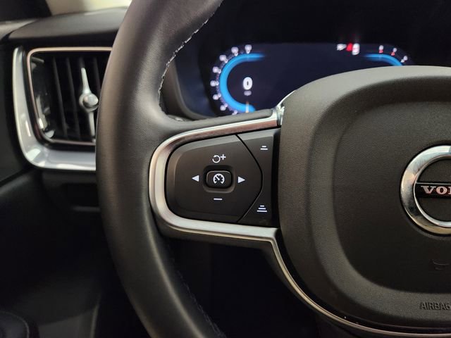 Used 2024 Volvo S60 B5 Core image 28
