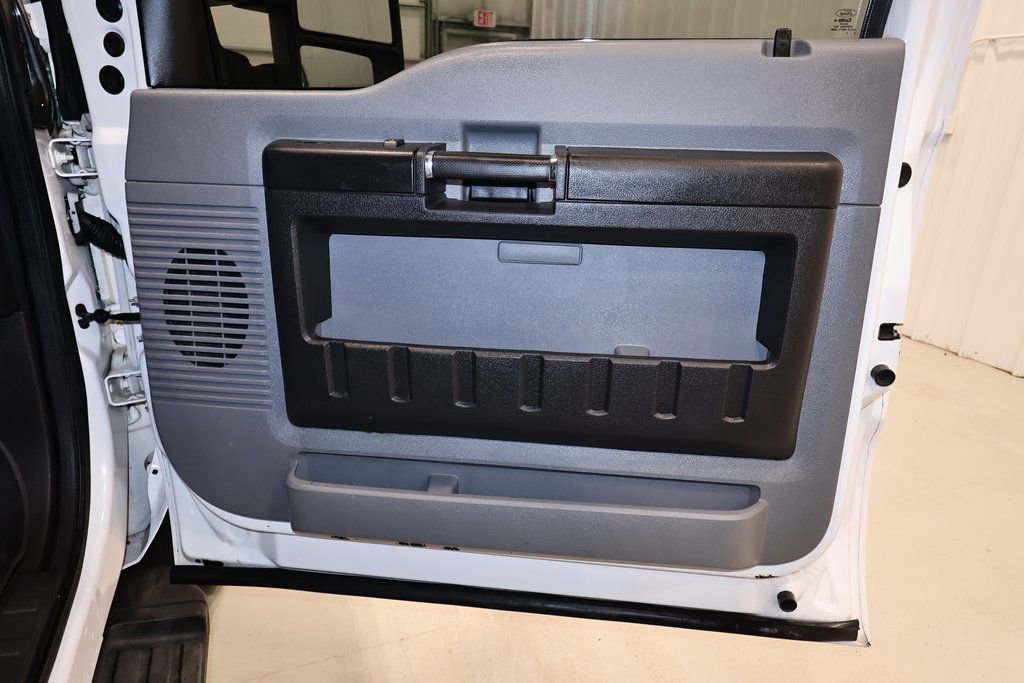 Used 2014 Ford F350 XL w/ Power Equipment Group image 18