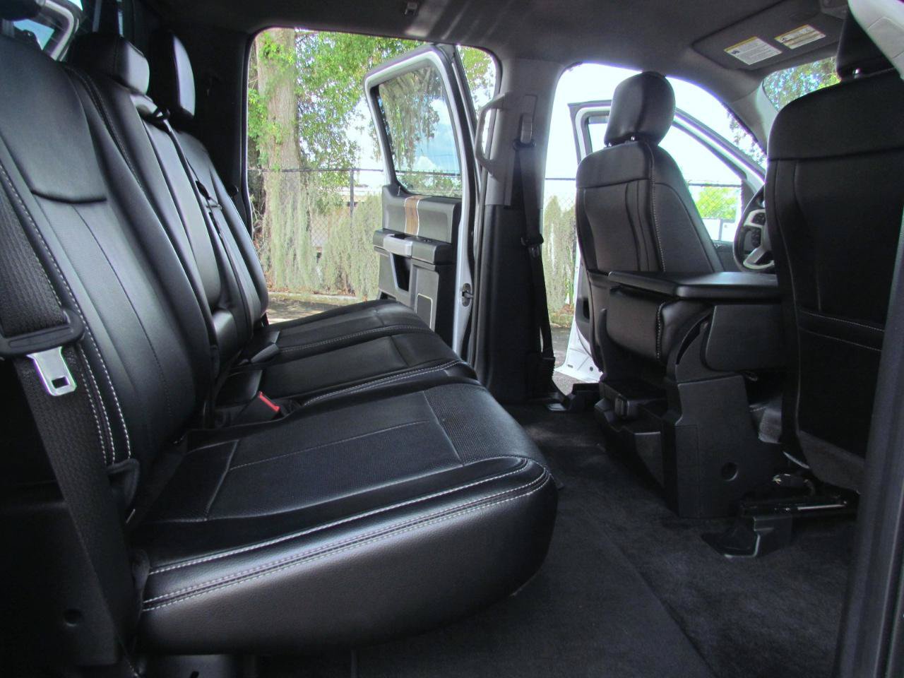 Used 2018 Ford F150 Lariat RWD image 27