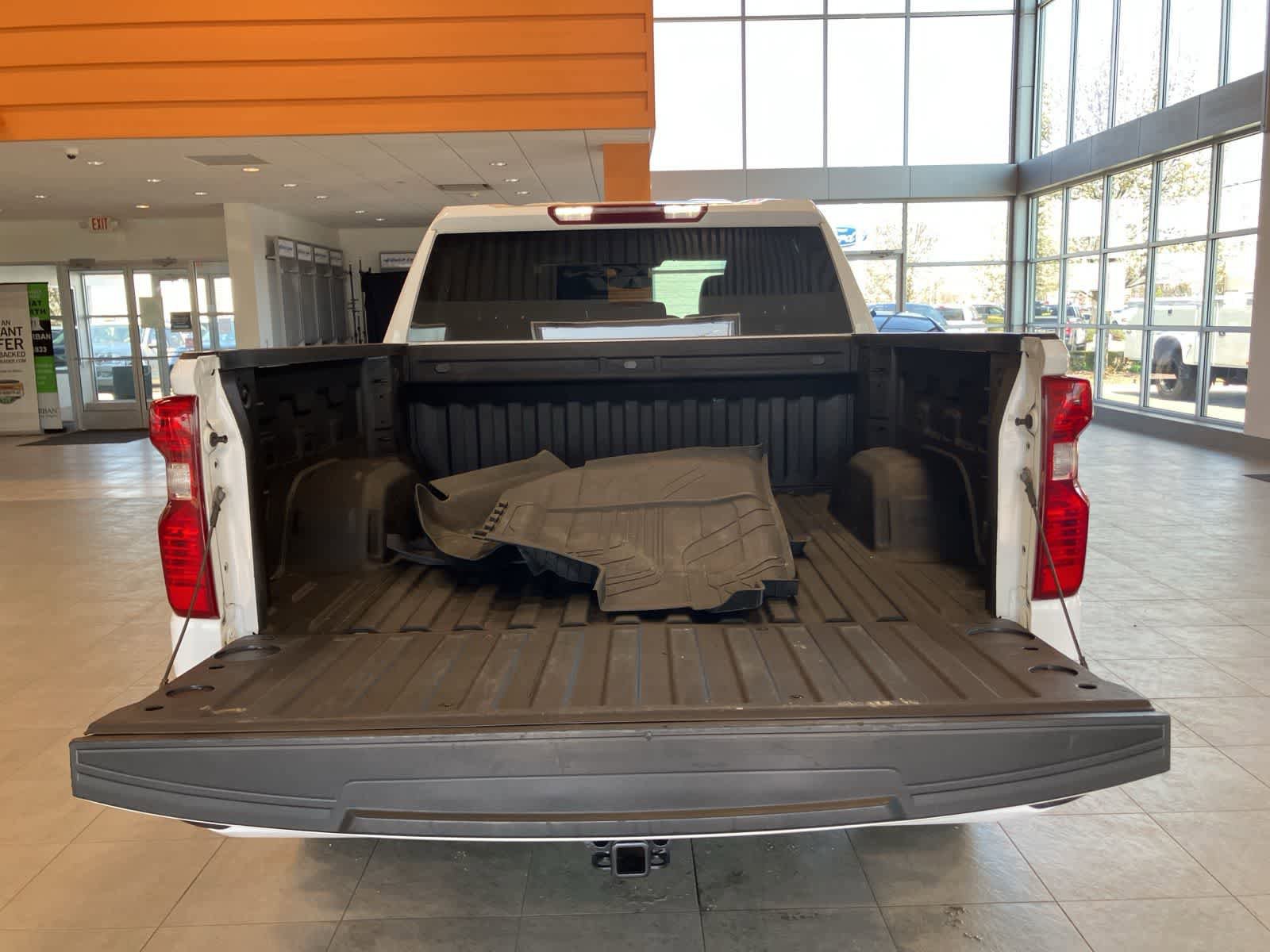Used 2024 Chevrolet Silverado 1500 Custom AWD/4WD image 26