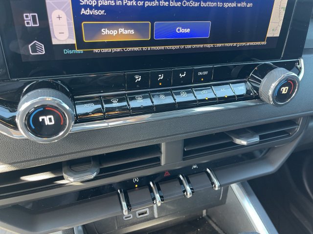 Used 2026 Chevrolet Colorado Trail Boss AWD/4WD image 19