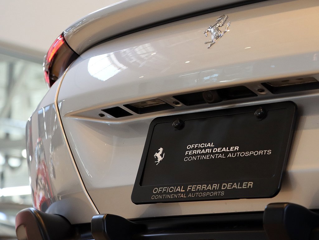 Certified 2021 Ferrari Roma image 48