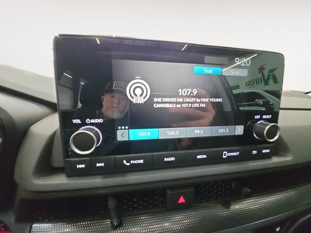 Used 2023 Honda CR-V EX image 15