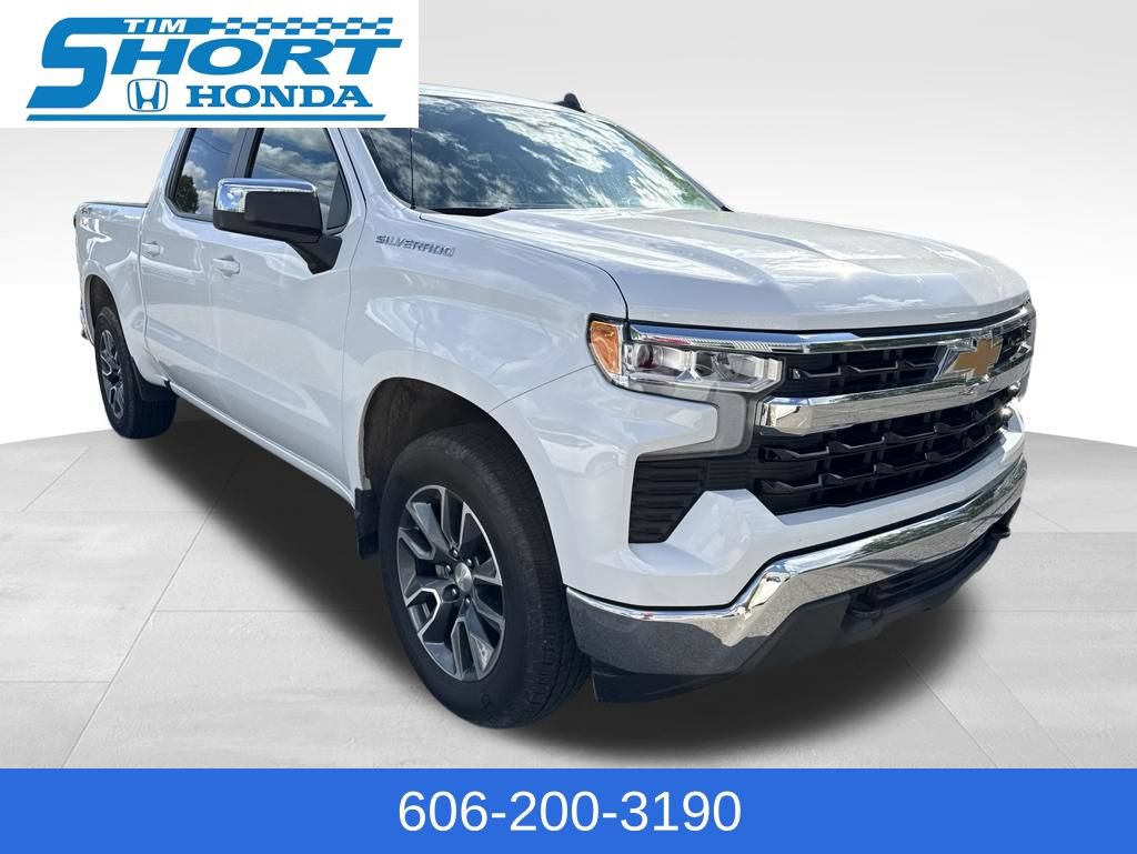 Used 2024 Chevrolet Silverado 1500 LT w/ Protection Package AWD/4WD image 3
