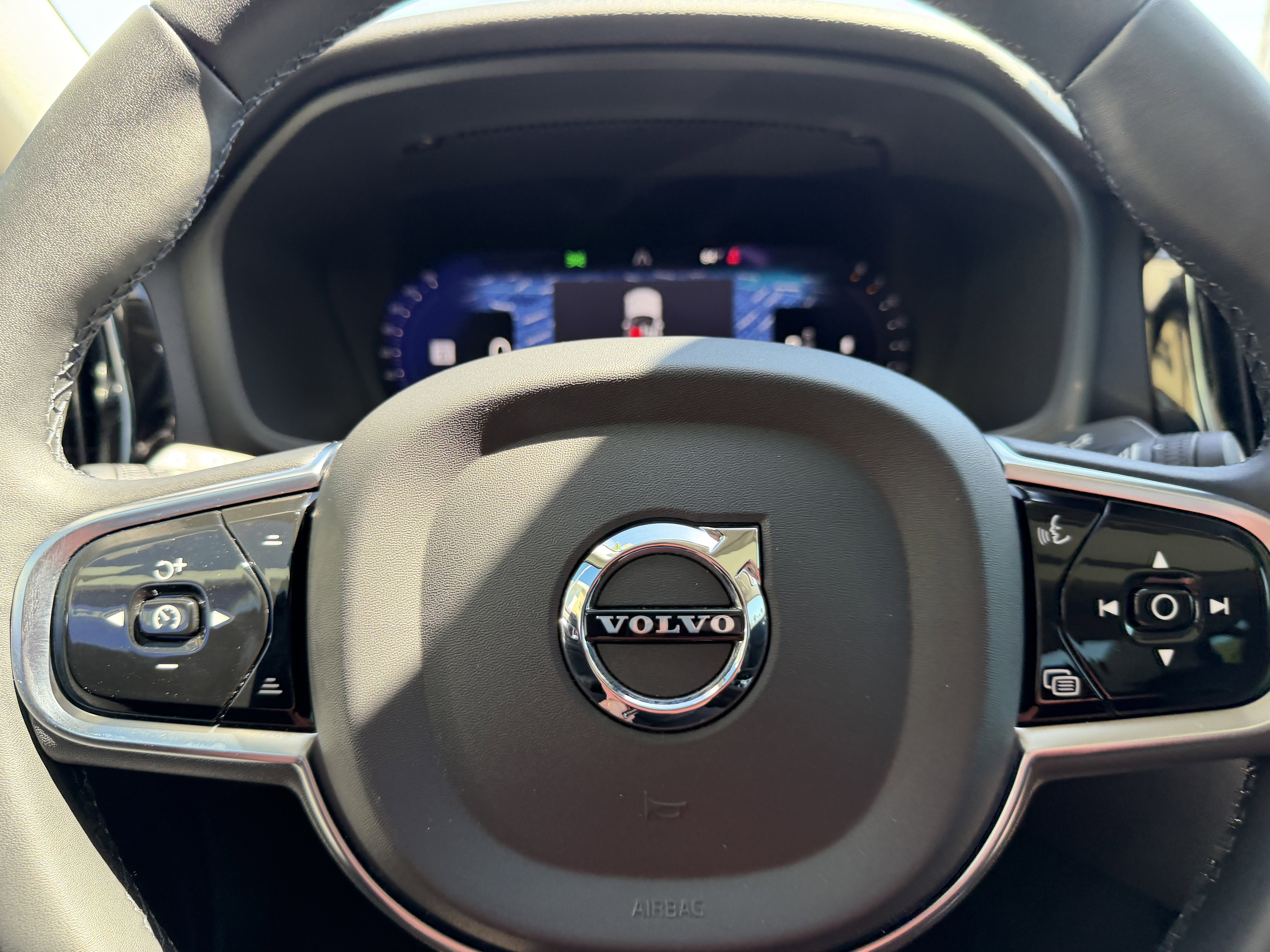 Certified 2023 Volvo S60 B5 Plus FWD image 30