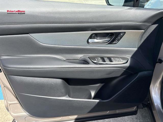 Used 2025 Nissan Murano SL w/ Cargo Package image 31