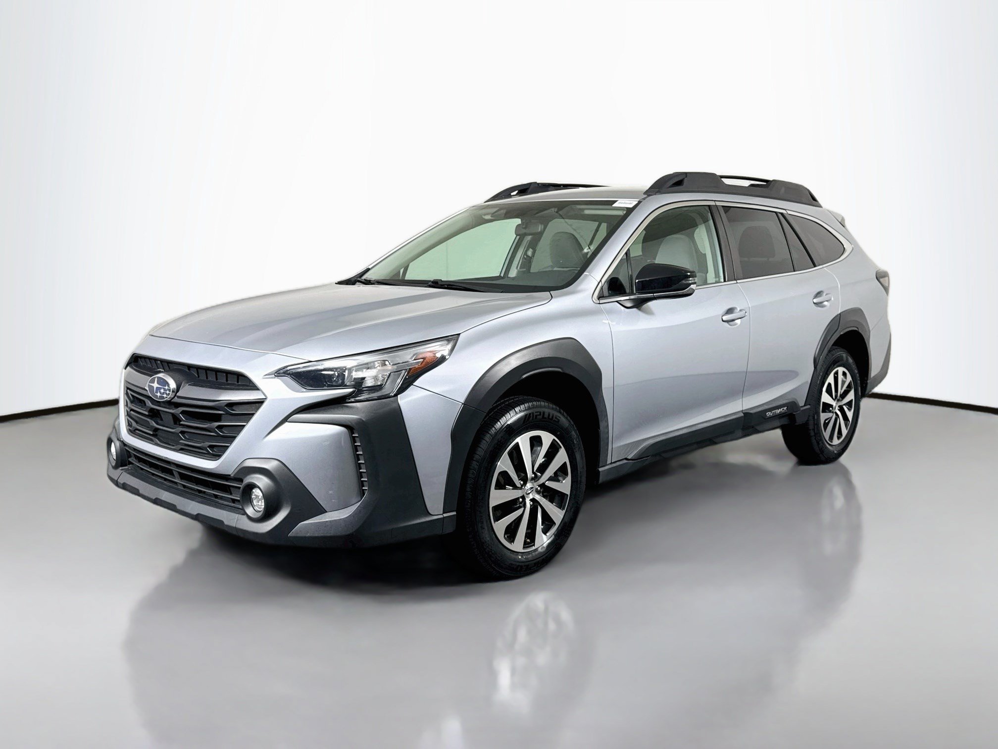 Used 2023 Subaru Outback Premium AWD/4WD image 4