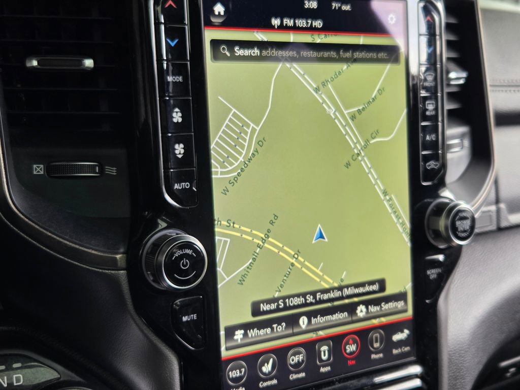 Used 2019 RAM 1500 Sport w/ Level 2 Equipment Group AWD/4WD image 3
