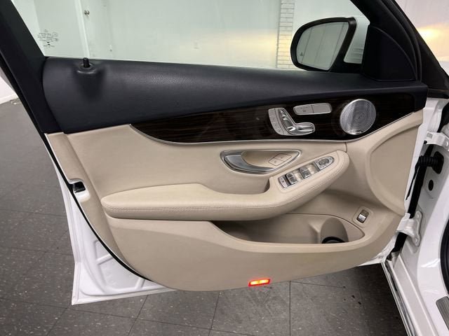 Used 2018 Mercedes-Benz C 300 4MATIC Sedan image 22