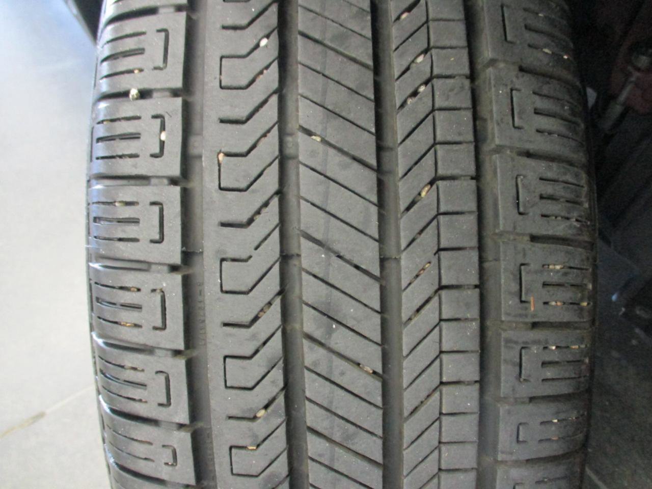 Used 2025 Chevrolet Equinox LT w/ Midnight Edition image 24