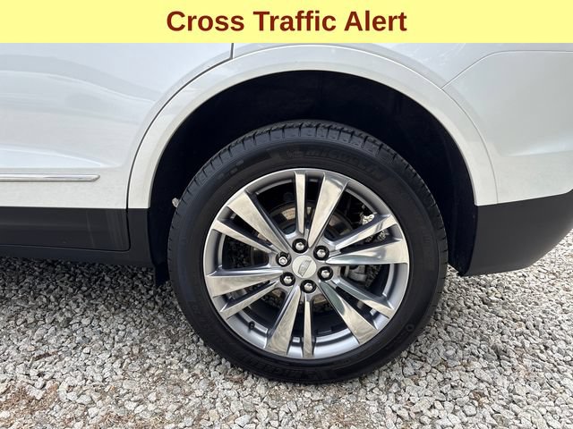 Used 2023 Cadillac XT5 Premium Luxury w/ LPO, Floor Liner Package AWD/4WD image 9