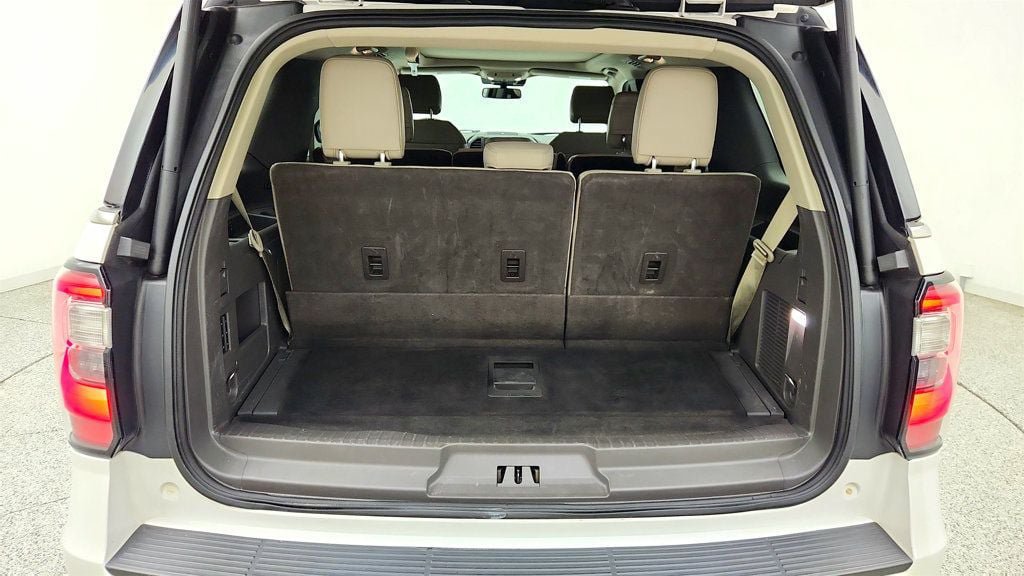 Used 2019 Ford Expedition Limited w/ Special Edition Package AWD/4WD image 22