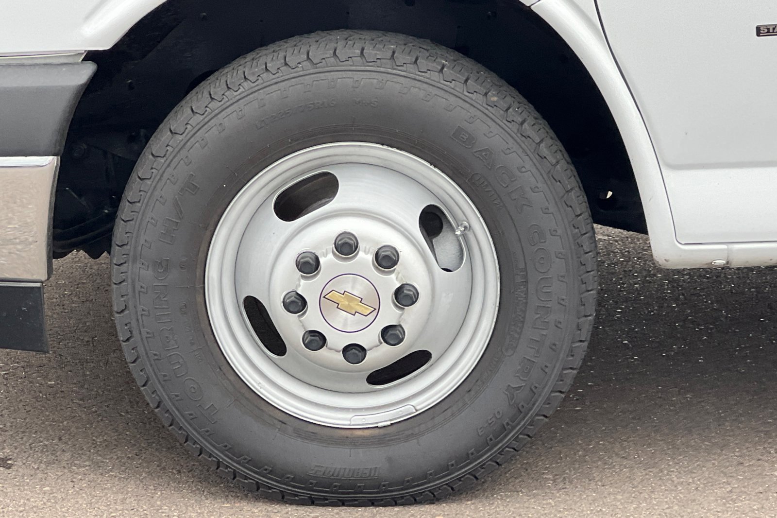 Used 2019 Chevrolet Express 3500 w/ Power Convenience Package image 24