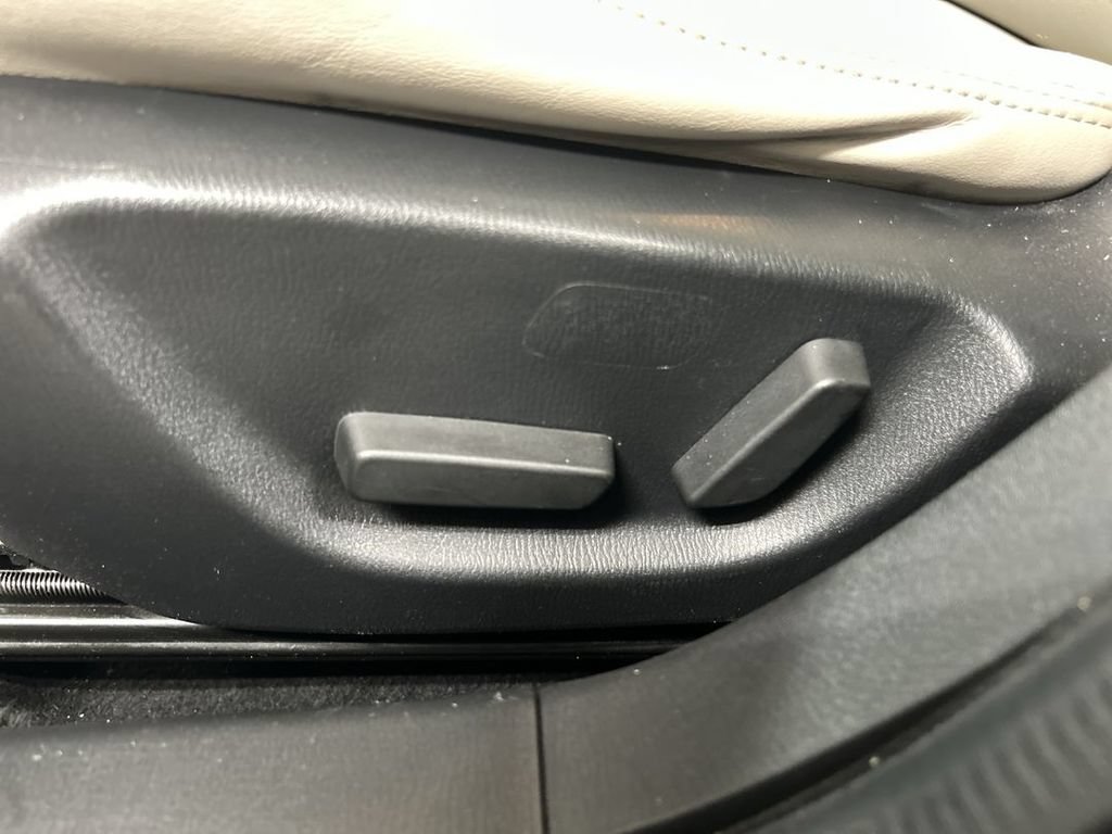 Used 2017 MAZDA MAZDA6 Touring FWD image 10