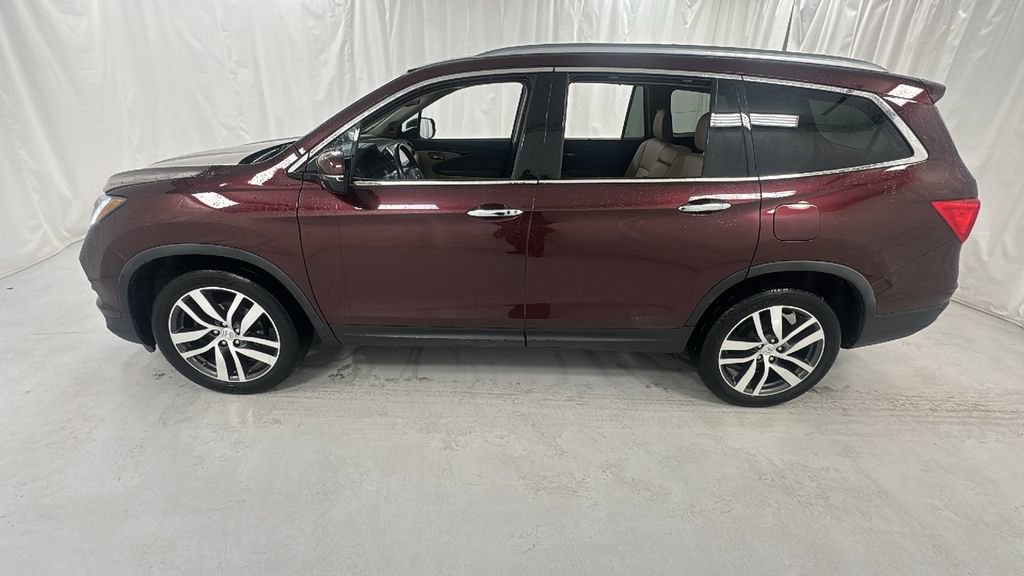 Used 2016 Honda Pilot Touring image 6
