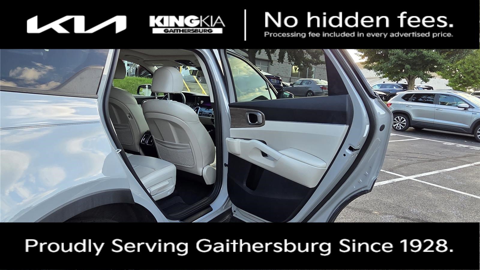 Certified 2023 Kia Sorento S w/ Panoramic Sunroof Package AWD/4WD image 36