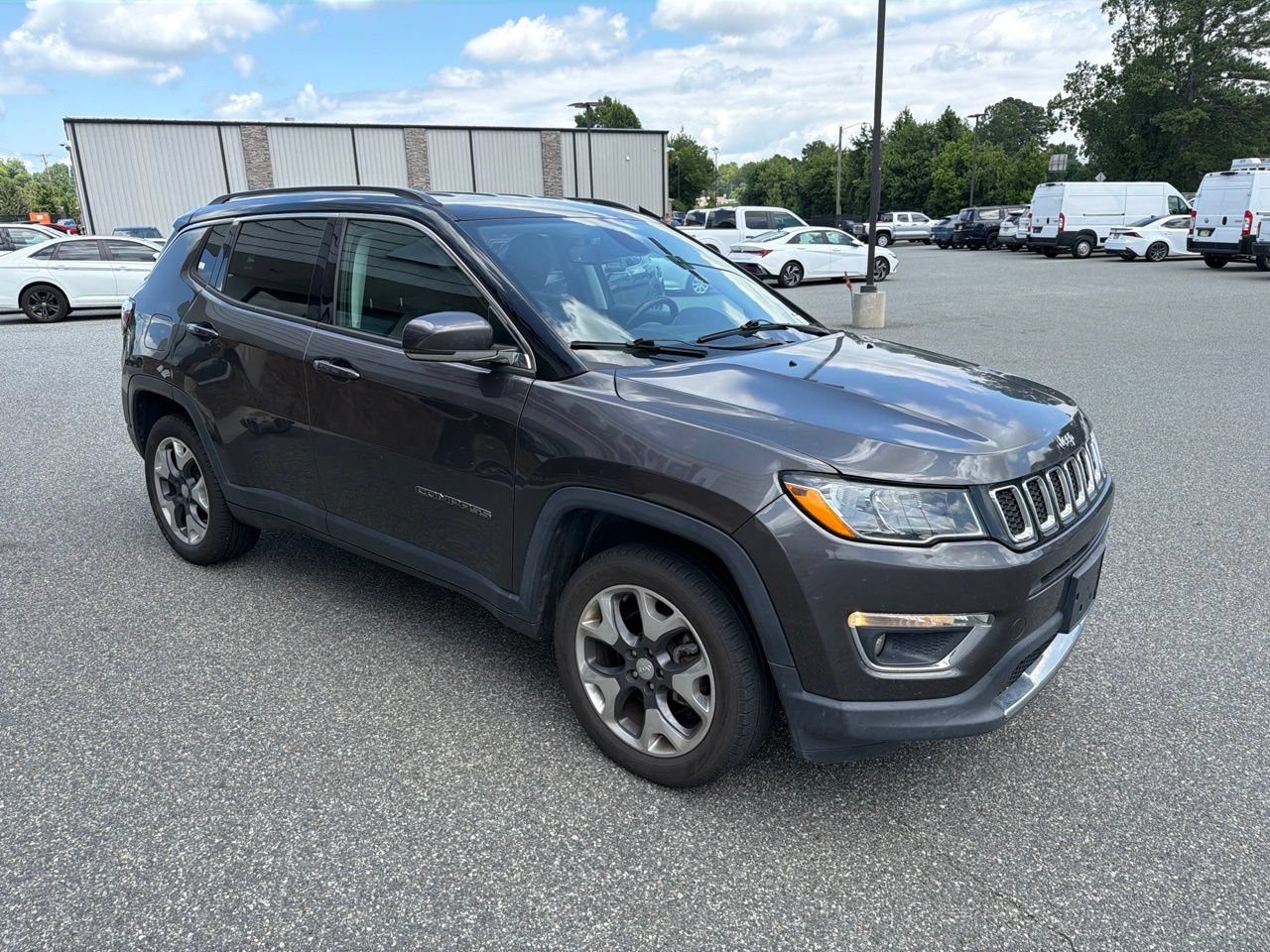 Used 2020 Jeep Compass Limited AWD/4WD image 9