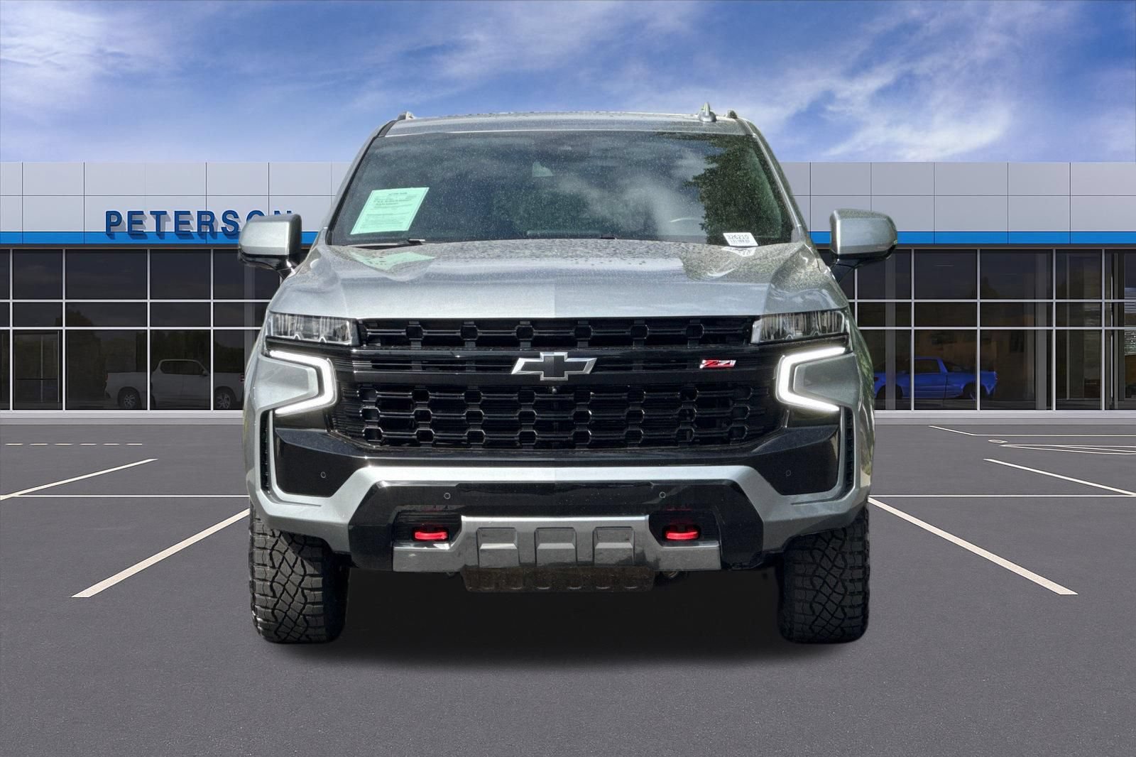 Certified 2023 Chevrolet Suburban Z71 w/ Z71 Off-Road Package AWD/4WD image 9