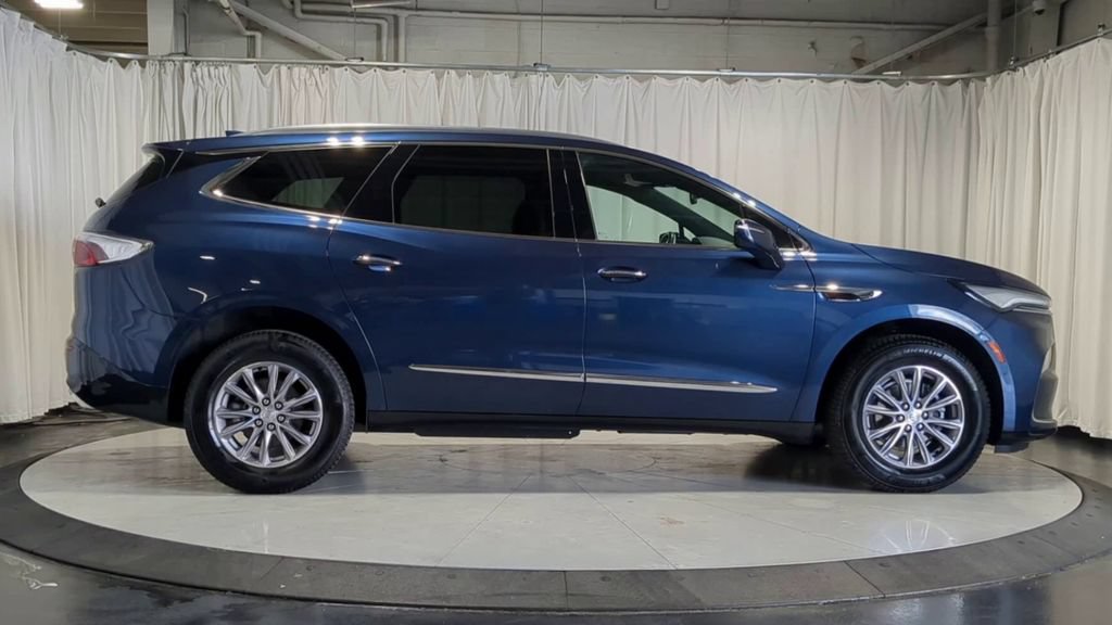 Used 2022 Buick Enclave Essence w/ Trailering Package, 5000 lbs. AWD/4WD image 11