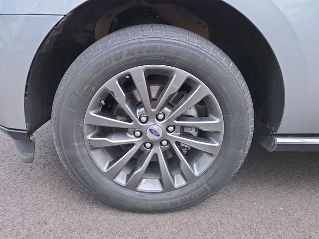 Used 2020 Ford Expedition Max Limited image 9