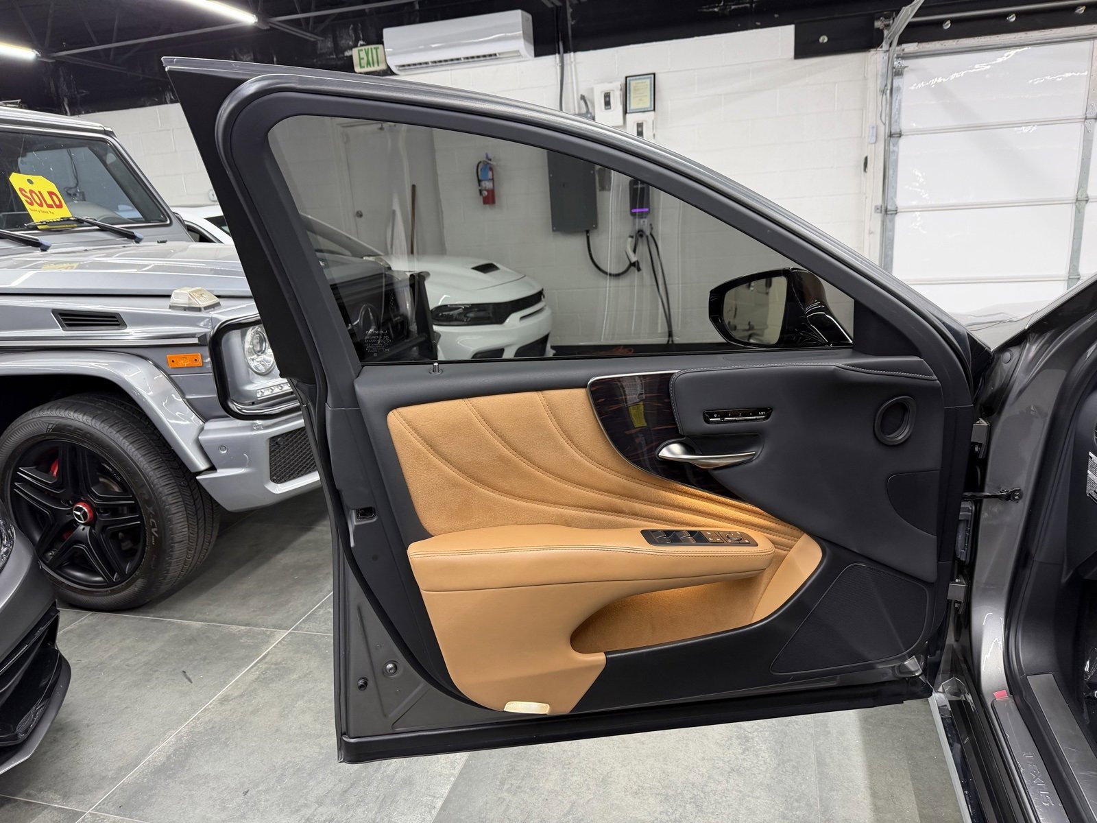 Used 2023 Lexus LS 500 image 21