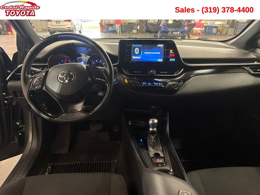 Used 2018 Toyota C-HR XLE image 15