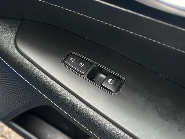 Used 2022 Kia Forte GT-Line w/ GT-Line Premium Package image 14