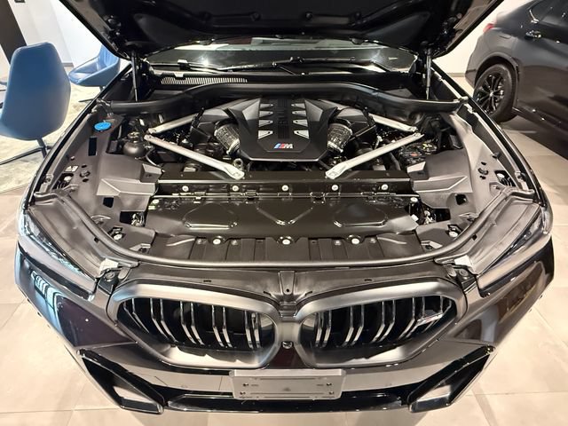 Used 2025 BMW X6 M60i AWD/4WD image 21