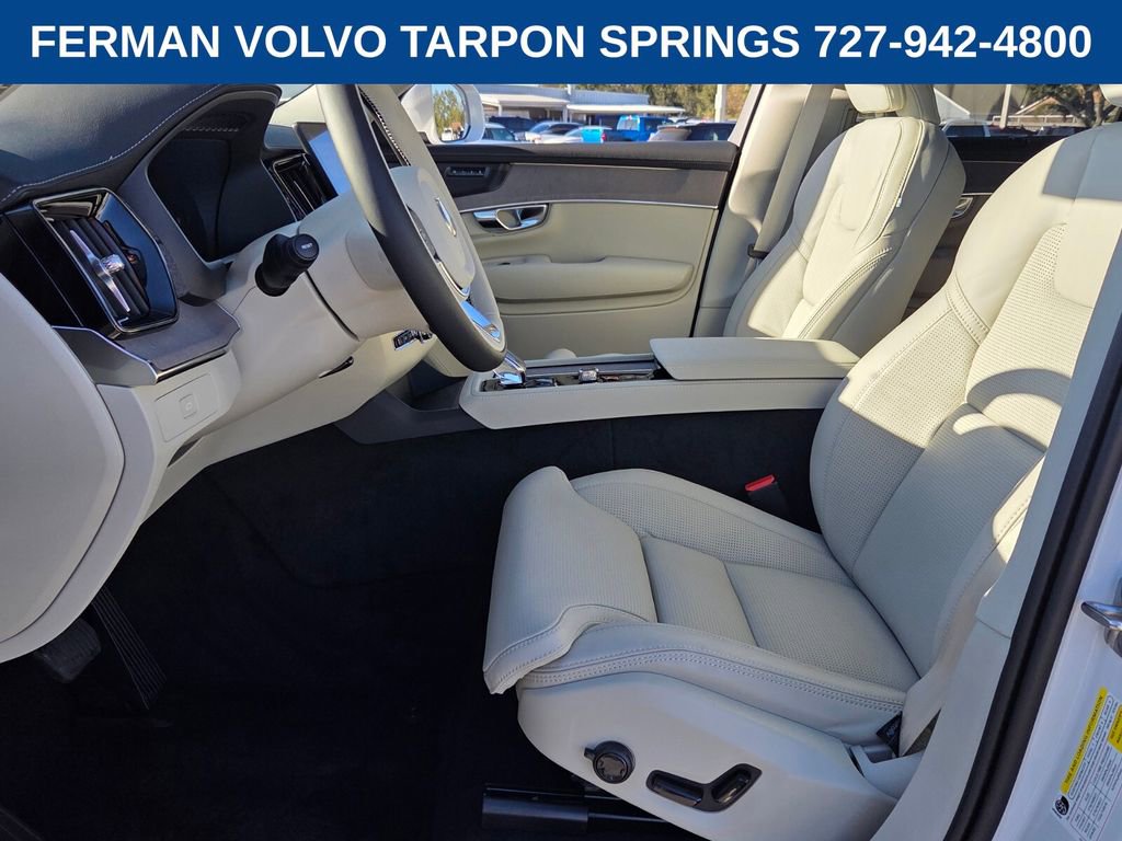 New 2026 Volvo XC90 B6 Ultra w/ Protection Package image 13
