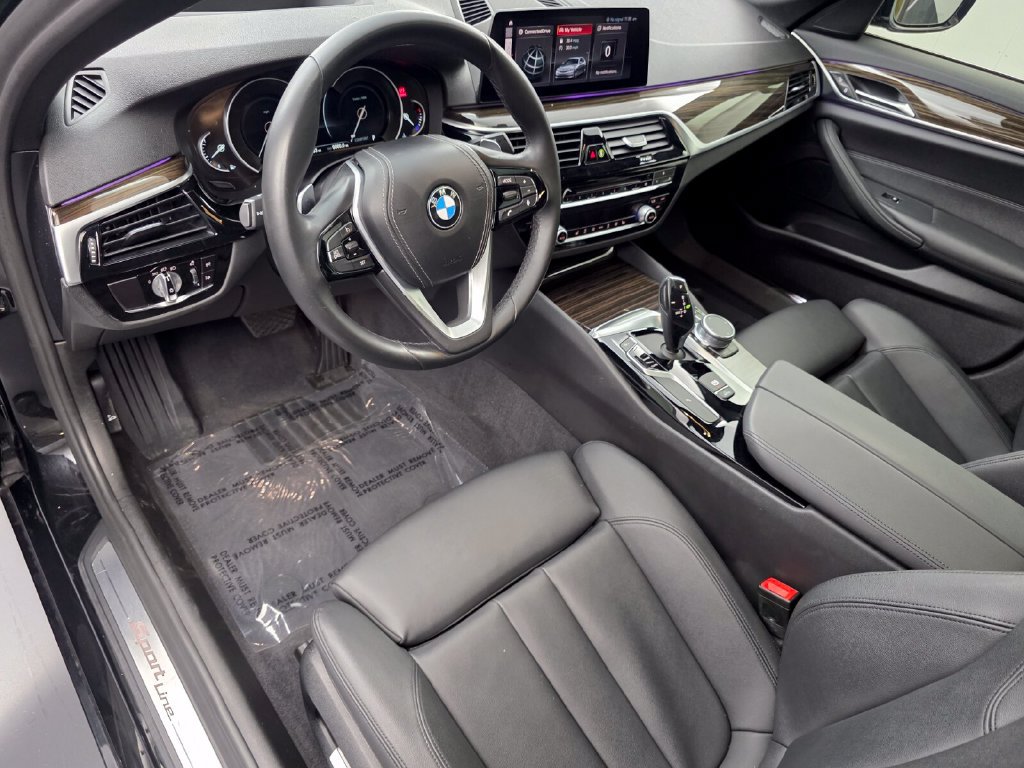 Used 2019 BMW 530i w/ Convenience Package RWD image 10