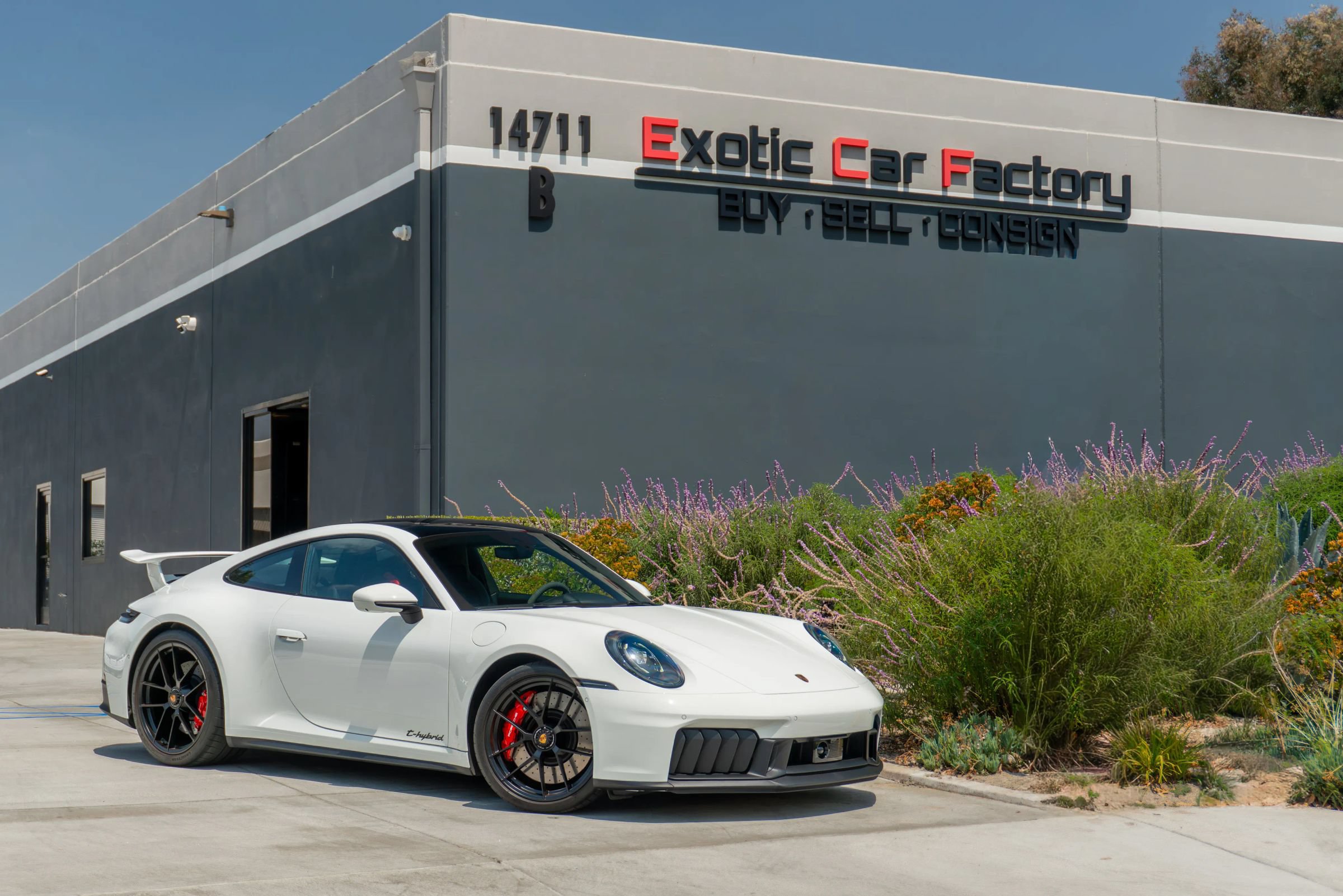 Used 2026 Porsche 911 GTS image 1