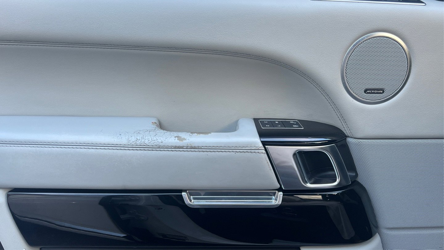 Used 2016 Land Rover Range Rover HSE image 43