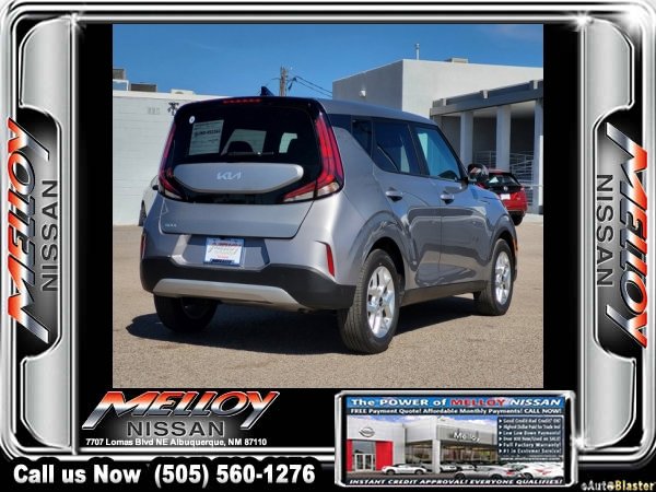 Used 2025 Kia Soul LX FWD image 4