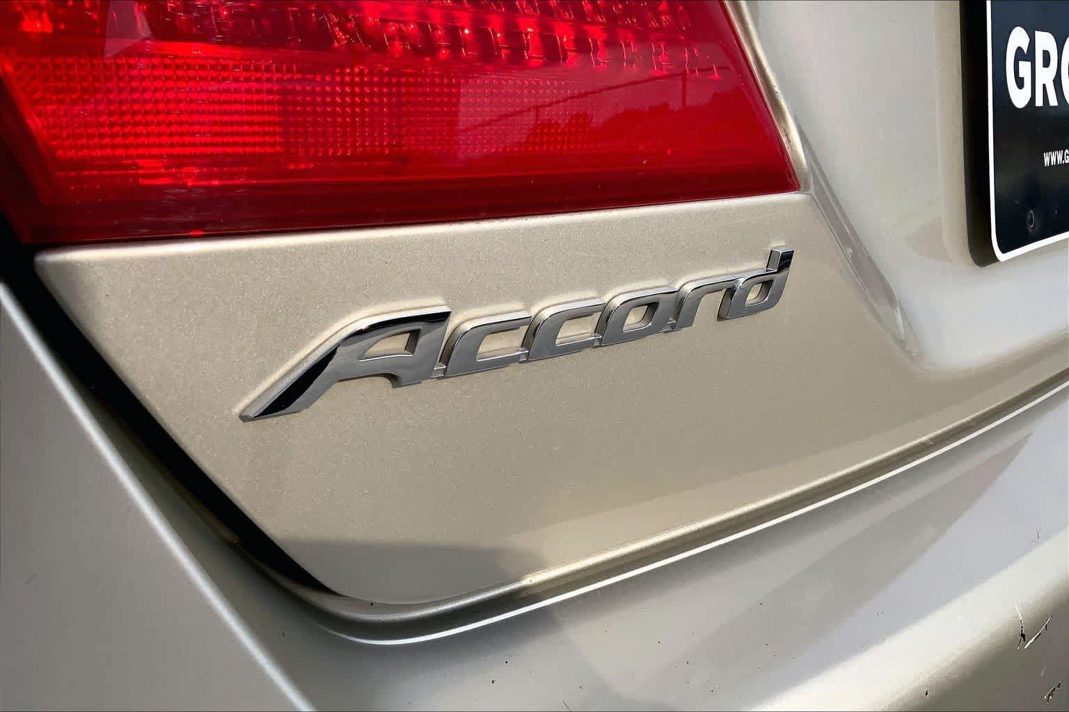 Used 2015 Honda Accord EX-L image 24