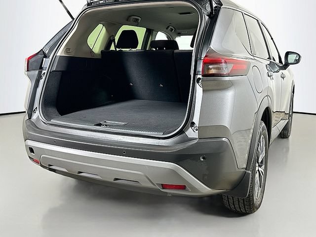 Used 2023 Nissan Rogue SV FWD image 25