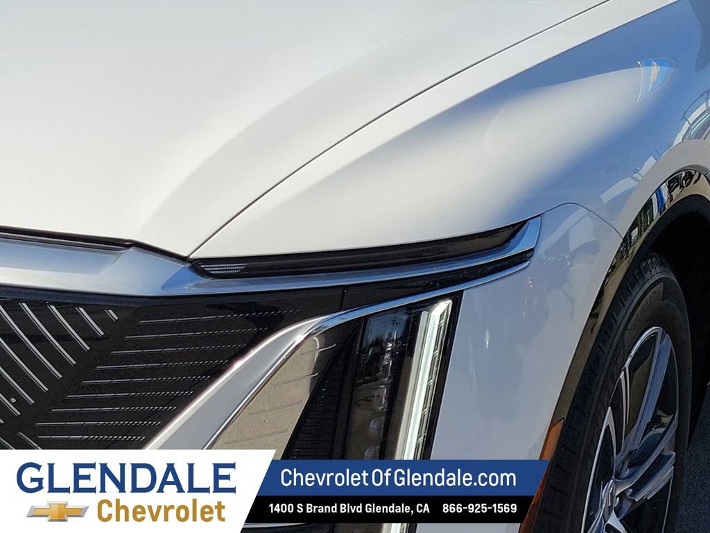 Certified 2024 Cadillac Lyriq Luxury image 18