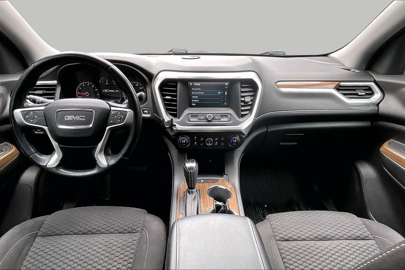 Used 2019 GMC Acadia SLE FWD image 16