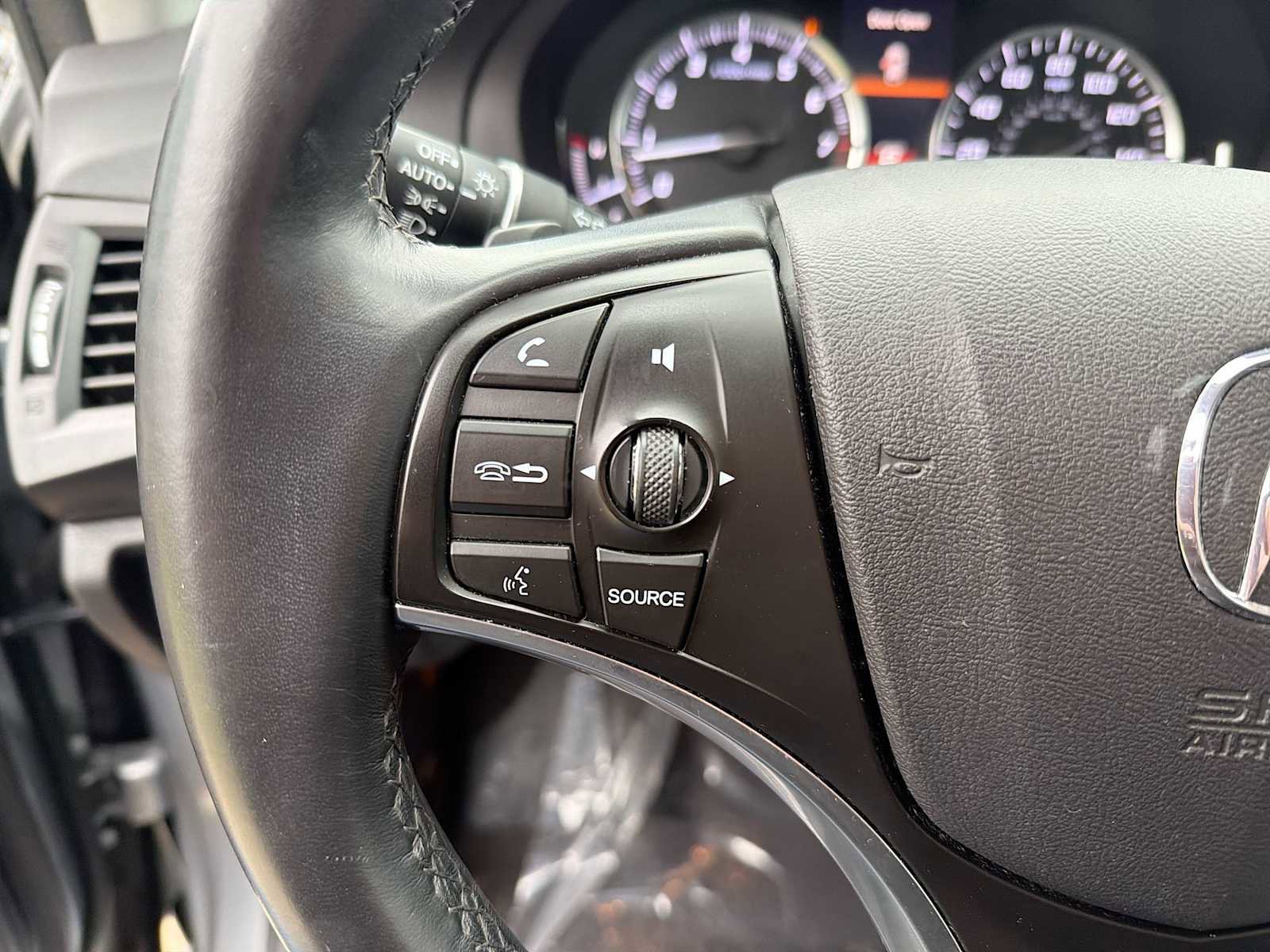 Used 2020 Acura MDX w/ Technology Package image 21
