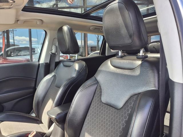 Used 2020 Jeep Compass Latitude image 18