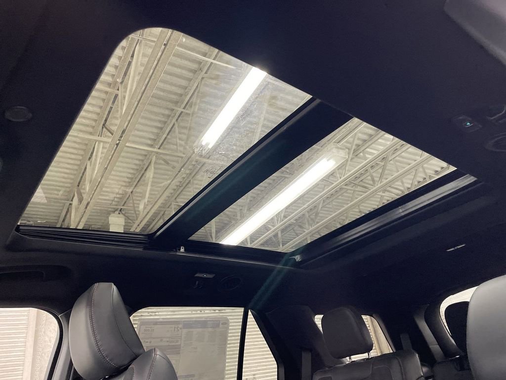 New 2025 Ford Explorer ST w/ Sun And Sound Package image 10