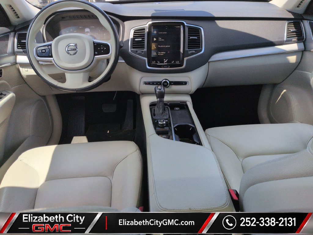 Used 2022 Volvo XC90 T5 Momentum AWD/4WD image 10